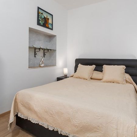 Apartment Caterina โรวีน ภายนอก รูปภาพ
